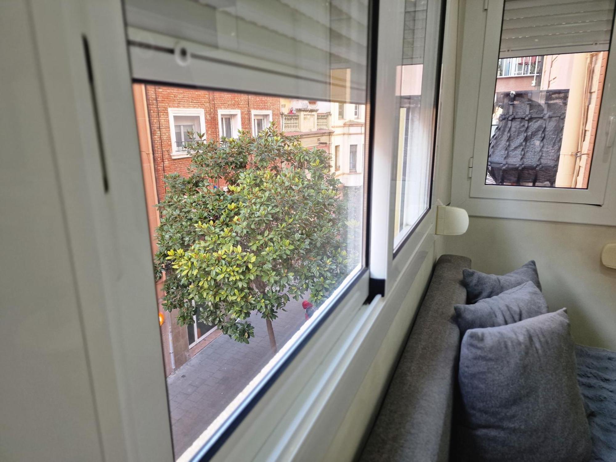 Barcelona 2 Habitaciones Оспиталет де Лобрегат Екстериор снимка