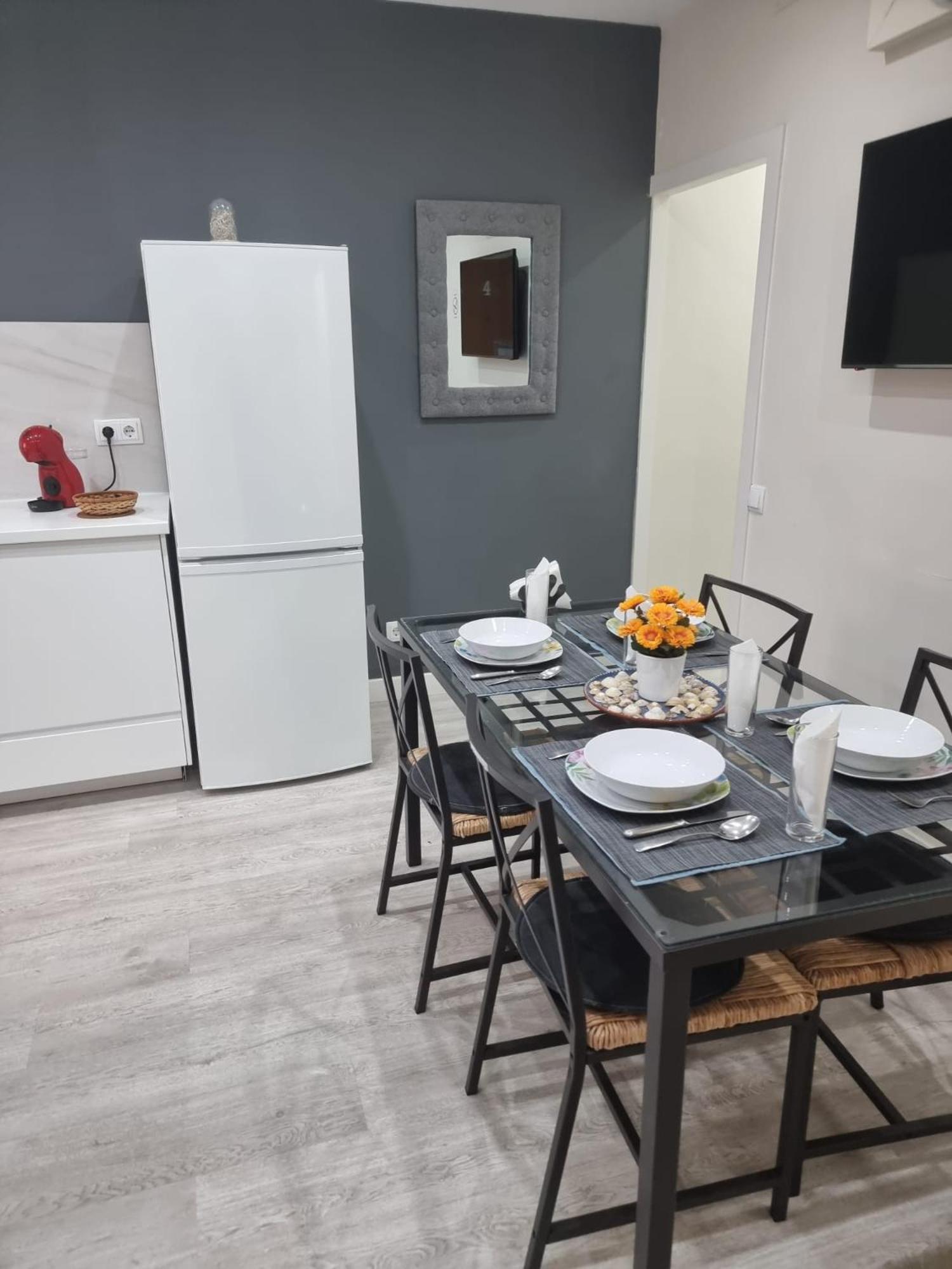 Barcelona 2 Habitaciones Оспиталет де Лобрегат Екстериор снимка